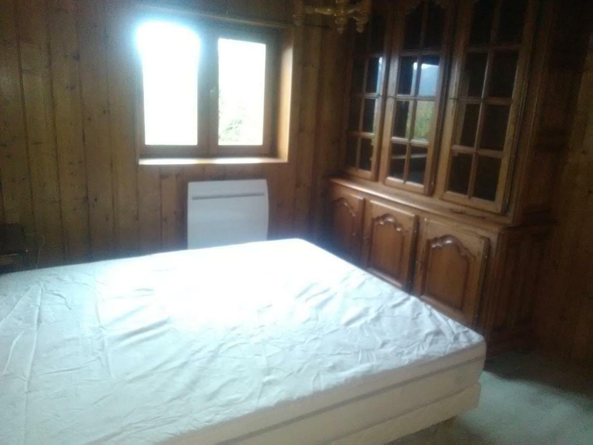 Bel appartement au rez de chaussée d'un chalet Jarrier Esterno foto